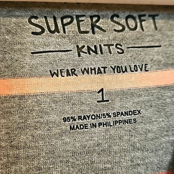 Torrid Super Soft Knits T-shirt NWT - Picture 2 of 6